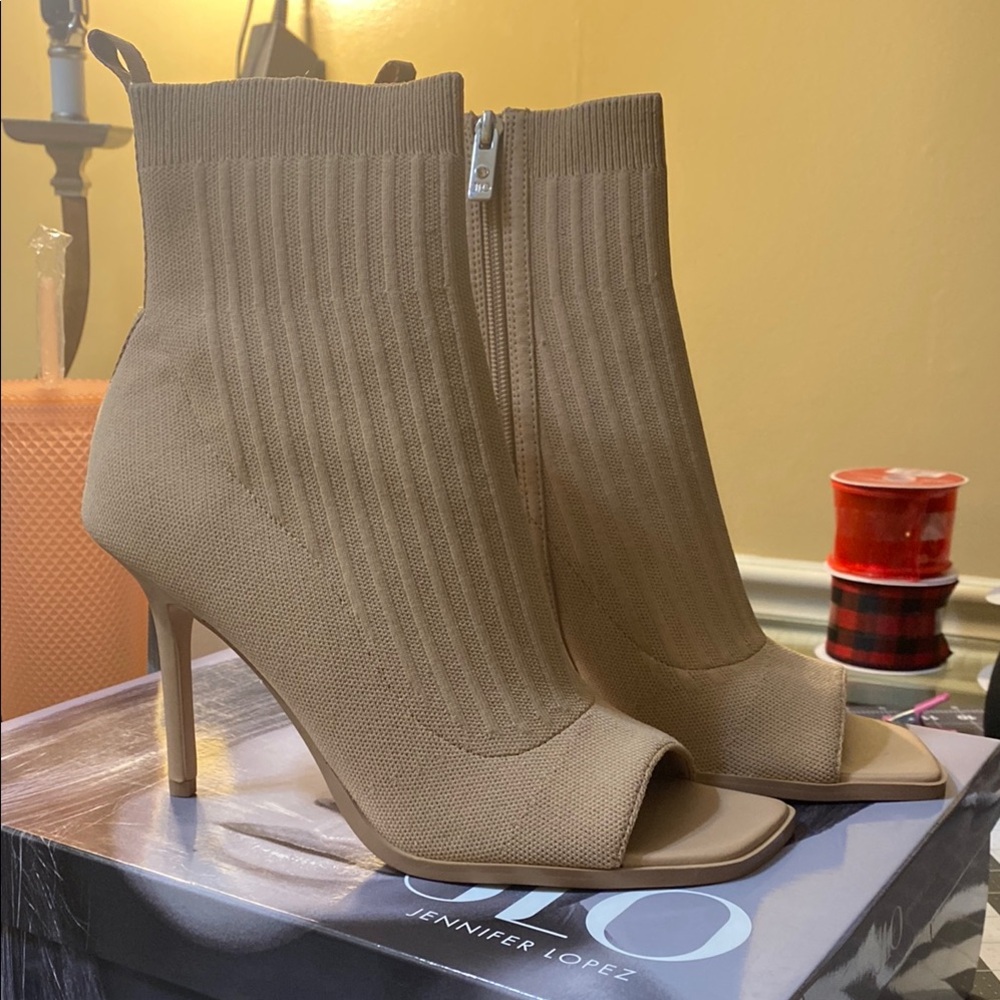 Jennifer Lopez Tan Peep Toe Booties